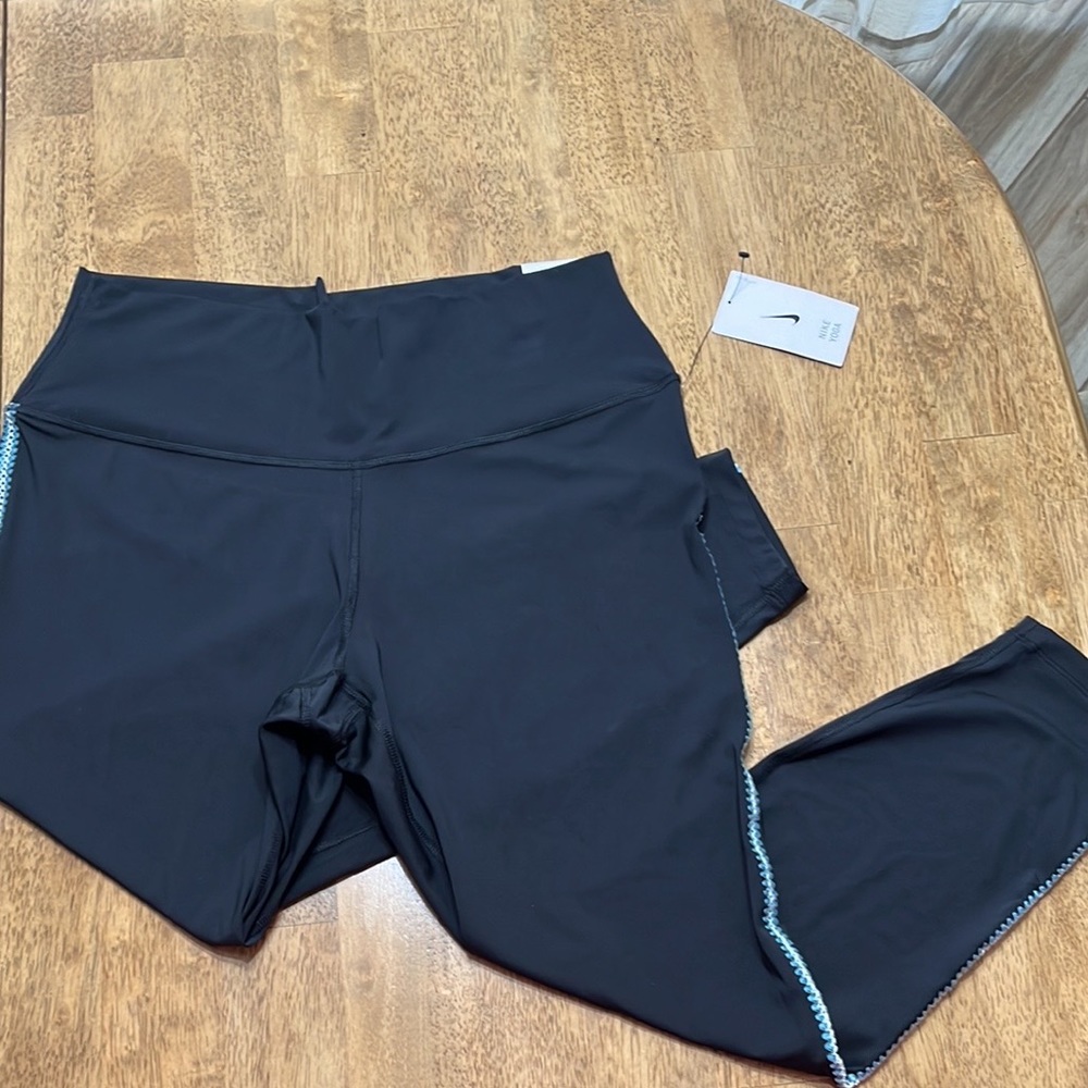 New DriFit Nike Yoga pants size XXL
